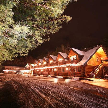 Nootka Lodge Woodsville Buitenkant foto