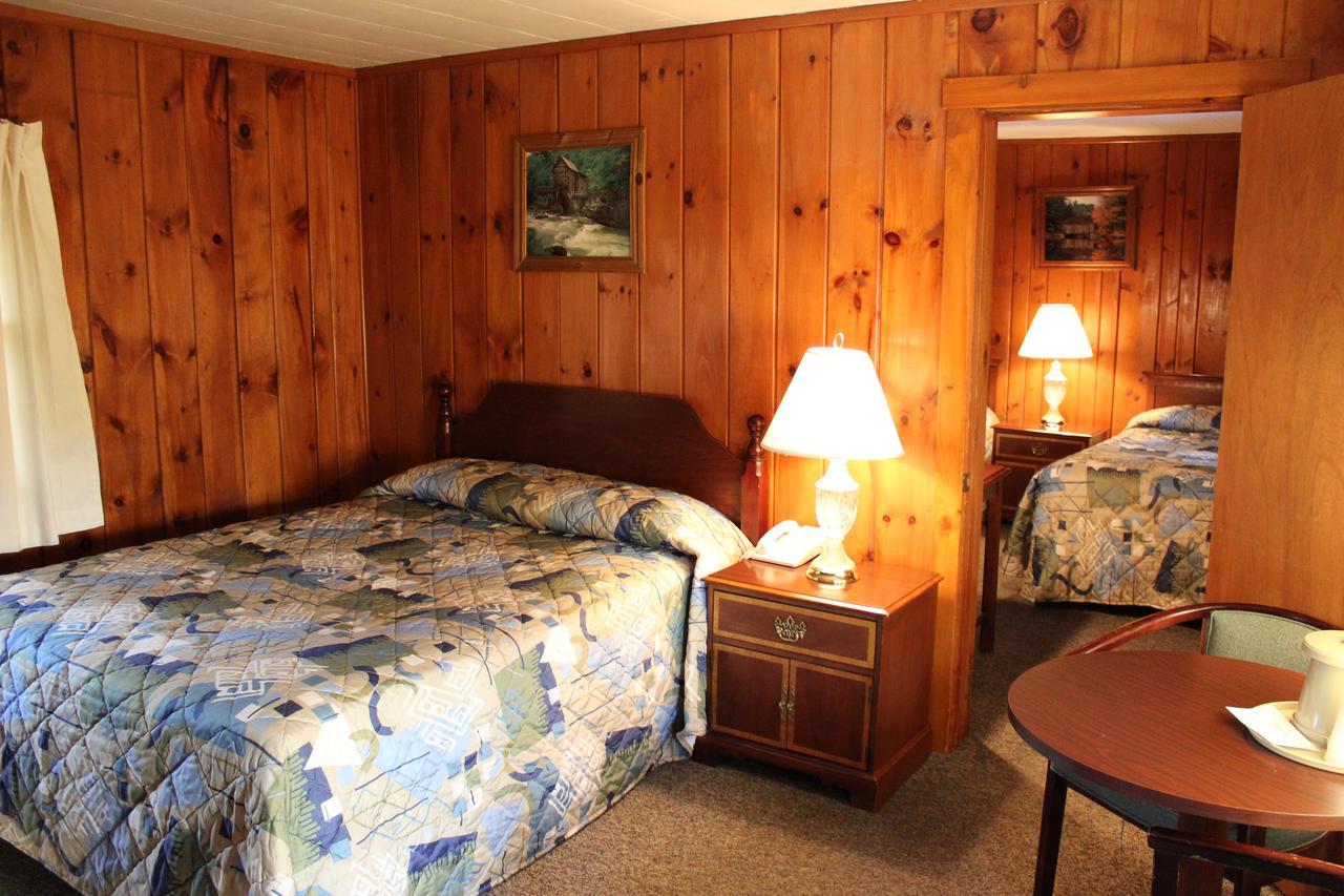 Nootka Lodge Woodsville Buitenkant foto
