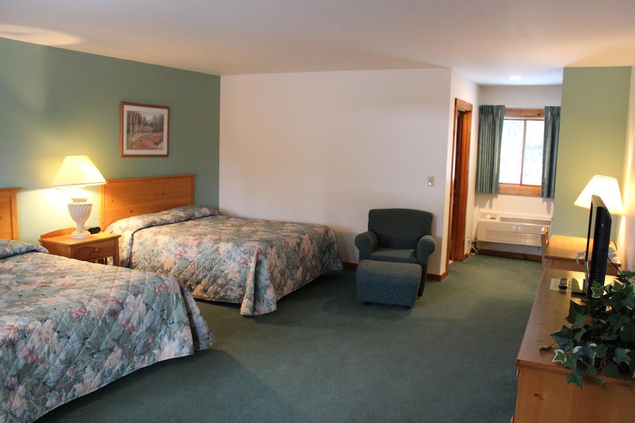 Nootka Lodge Woodsville Buitenkant foto