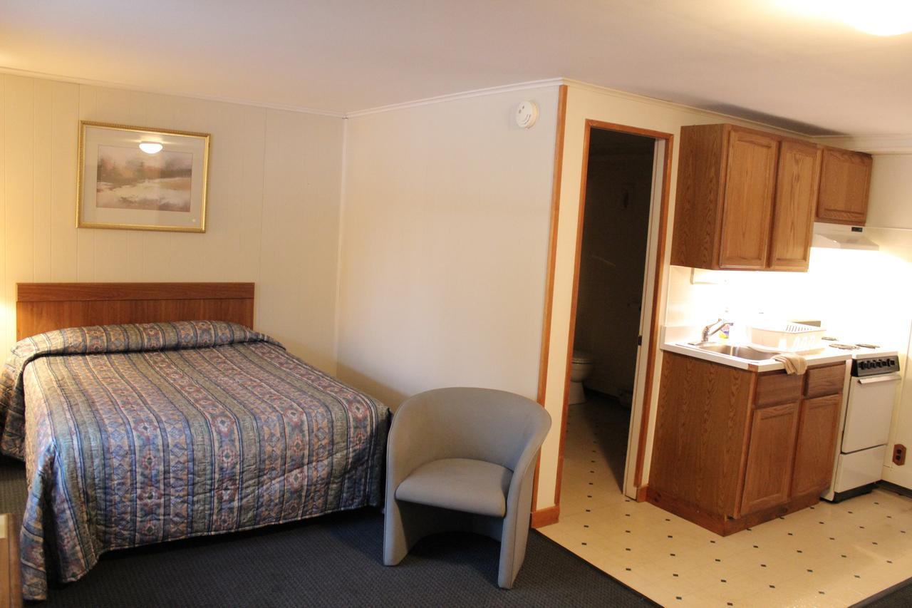 Nootka Lodge Woodsville Buitenkant foto