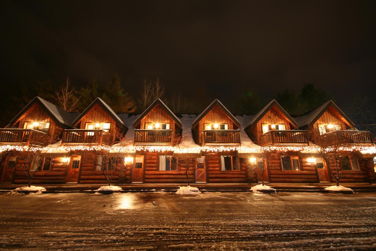 Nootka Lodge Woodsville Buitenkant foto