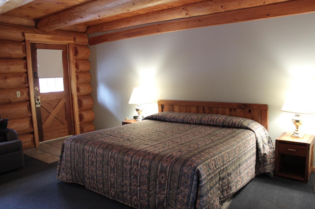 Nootka Lodge Woodsville Buitenkant foto