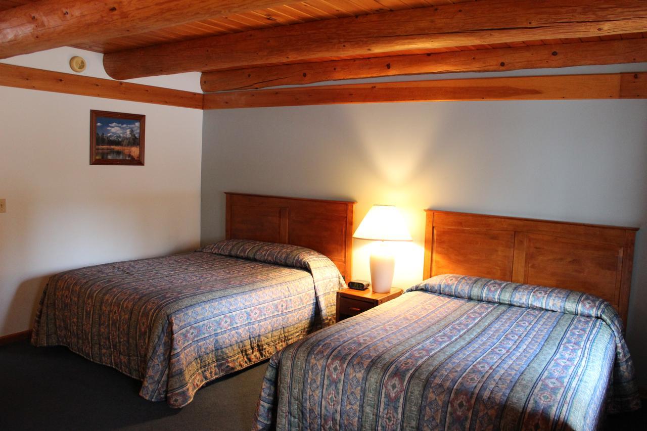 Nootka Lodge Woodsville Buitenkant foto