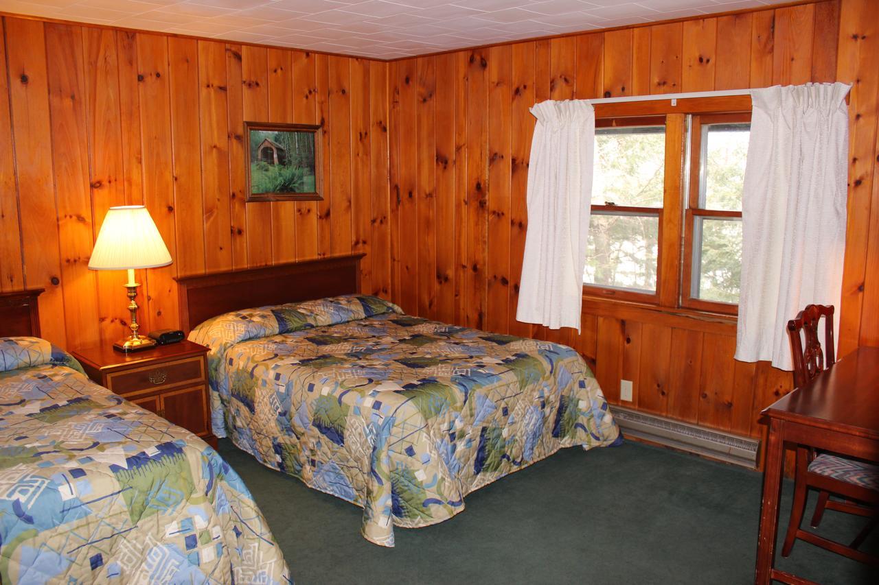 Nootka Lodge Woodsville Buitenkant foto