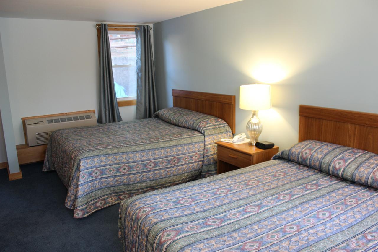 Nootka Lodge Woodsville Buitenkant foto