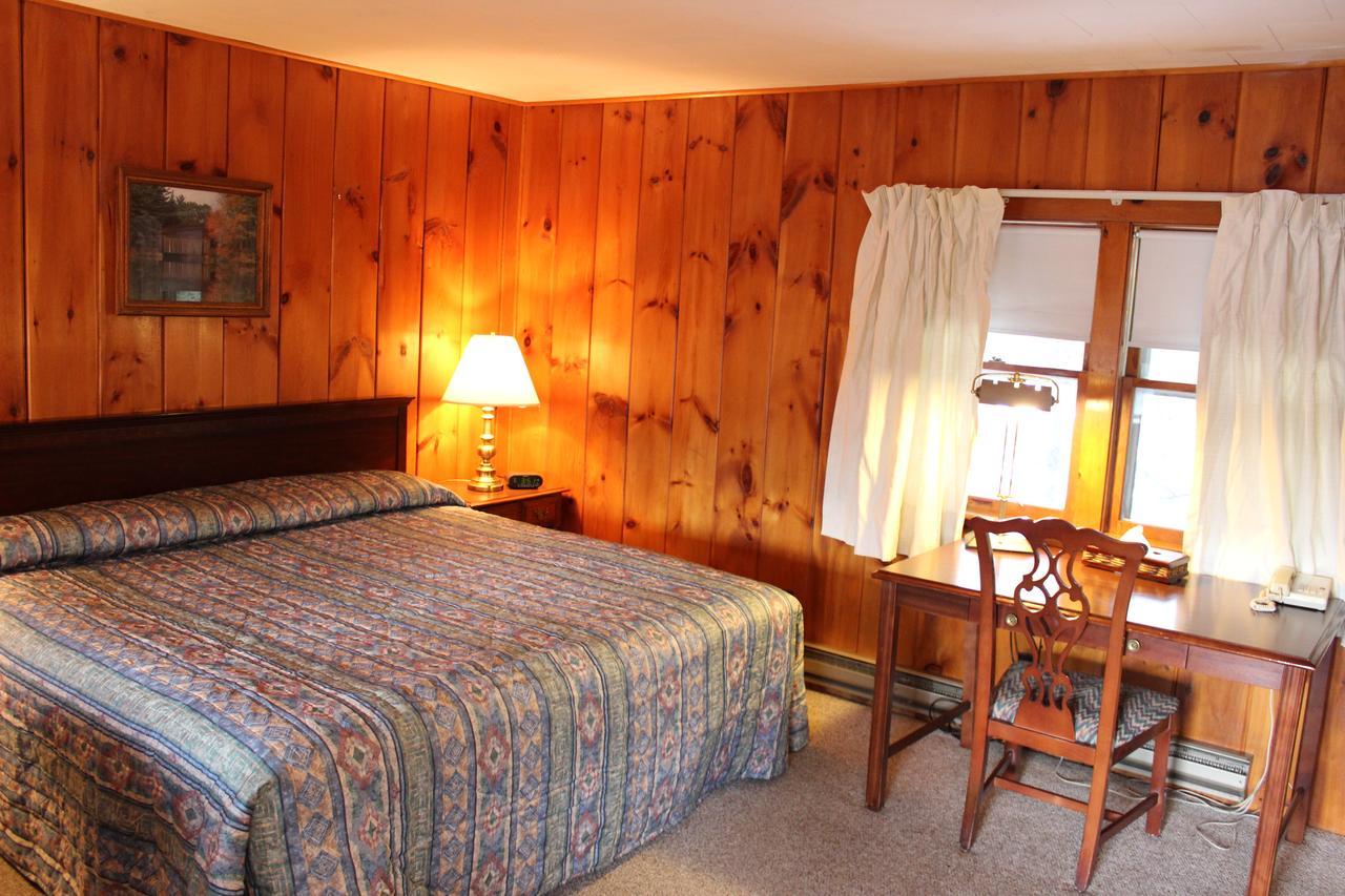 Nootka Lodge Woodsville Buitenkant foto